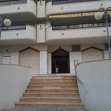 Zona Ideal * Salou